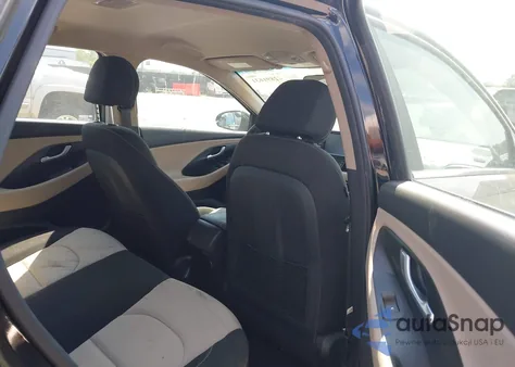 2020 Hyundai Elantra Gt из США, поврежденный, VIN KMHH35LE3LU124867